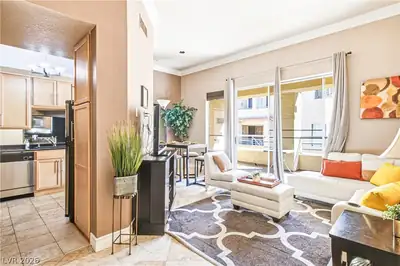 210 East Flamingo Road 330, Las Vegas, NV 89169 Living Room