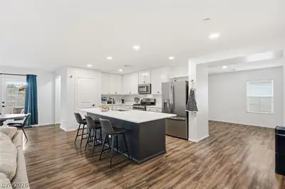 721 Gorringe Ridge Court, Henderson, NV 89002 Kitchen
