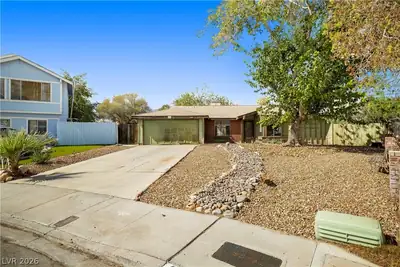 6270 Meadow Lark Lane, Las Vegas, NV 89103 
