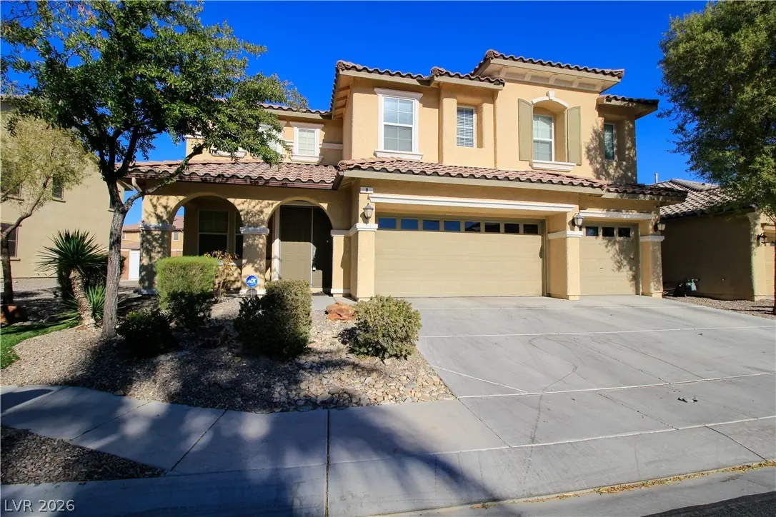 8 Summit Creek Avenue, North Las Vegas, NV 89031