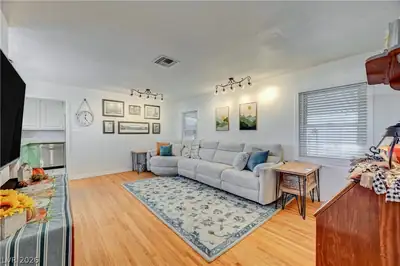 636 G, Boulder City, NV 89005 Living Room