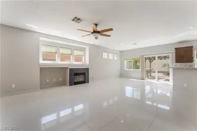 1363 Yeager Avenue, Las Vegas, NV 89123 Living Room