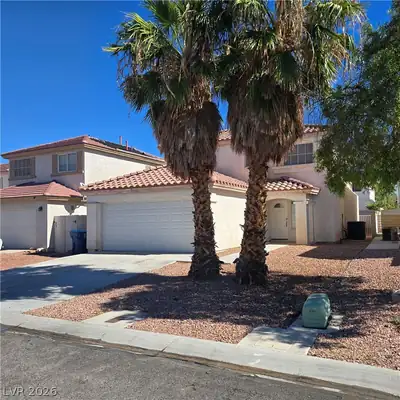 10248 Grecian Laurel Court, Las Vegas, NV 89183 Front of Structure