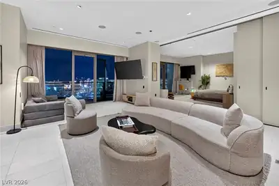 4381 West Flamingo Road 58306, Las Vegas, NV 89103 Living Room
