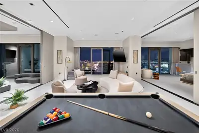 4381 West Flamingo Road 58306, Las Vegas, NV 89103 Living Room