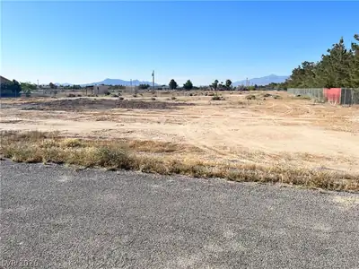 160 South Leslie Street, Pahrump, NV 89048 Lot