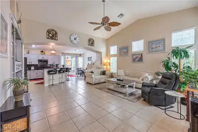 1035 New Creek Avenue, Henderson, NV 89015 Living Room