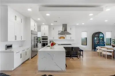 412 Cliff Terrace Avenue, Las Vegas, NV 89138 Kitchen