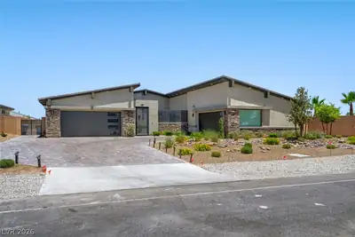 8310 West Camero Avenue, Las Vegas