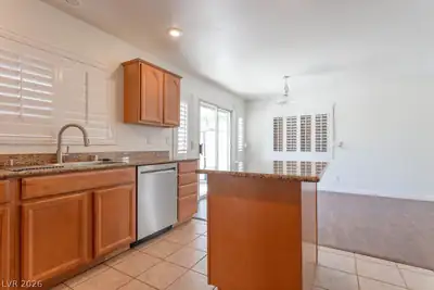 244 Camelback Ridge Avenue, Henderson, NV 89012 Kitchen