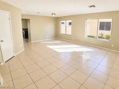324 Dockside Court, Las Vegas, NV 89145 Living Room
