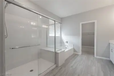 12385 Valley Chase Avenue, Las Vegas, NV 89138 Primary Bathroom