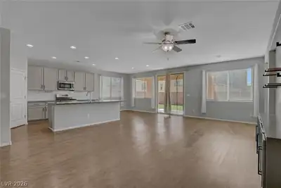 817 Great Sky Court, North Las Vegas, NV 89084 