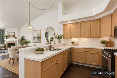 7625 Valley Green Drive 201, Las Vegas, NV 89149 Kitchen