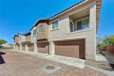 8487 Insignia Avenue 106, Las Vegas, NV 89178 Front of Structure