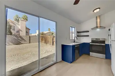 2173 Seahurst Drive, Las Vegas, NV 89142 Kitchen