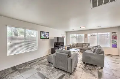 8938 Bonneville Peak Court, Las Vegas, NV 89148 Living Room