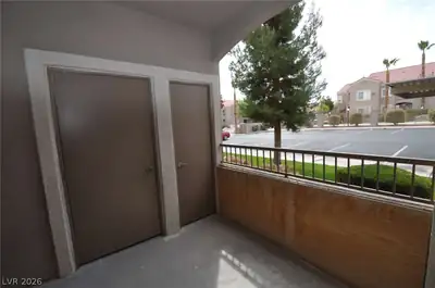 9470 Peace Way 108, Las Vegas, NV 89147 Patio