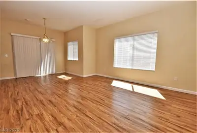9470 Peace Way 108, Las Vegas, NV 89147 Living Room
