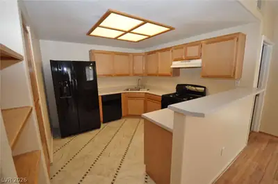 9470 Peace Way 108, Las Vegas, NV 89147 Kitchen