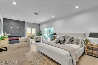 2861 QUEENS COURTYARD Drive, Las Vegas, NV 89109 Bedroom