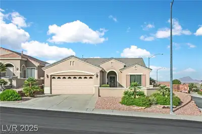 854 Tiger Lake Avenue, Henderson