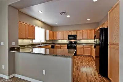 8304 Lambtin Quay Avenue, Las Vegas, NV 89131 Kitchen