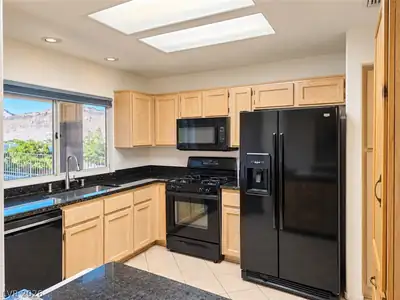 2763 Faiss Drive, Las Vegas, NV 89134 Kitchen