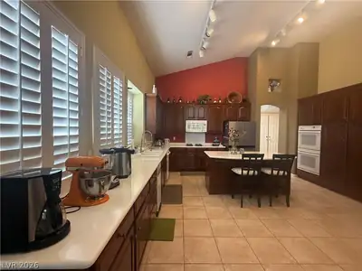 10008 South Laurel Springs Avenue, Las Vegas, NV 89134 Kitchen