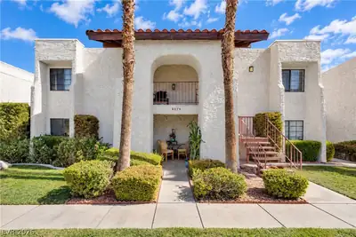 5075 Eldora Avenue 2, Las Vegas, NV 89146 Front of Structure