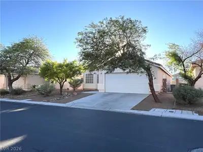6133 Camden Cove Street, North Las Vegas, NV 89081 Front of Structure