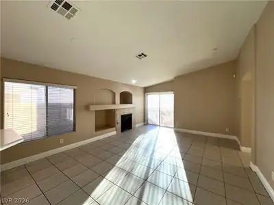 6133 Camden Cove Street, North Las Vegas, NV 89081 Living Room