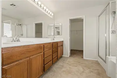 5558 GOLDEN PALMS Court, Las Vegas, NV 89148 Primary Bathroom