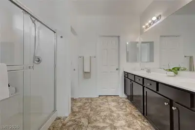7165 Summer Air Avenue, Las Vegas, NV 89179 Primary Bathroom