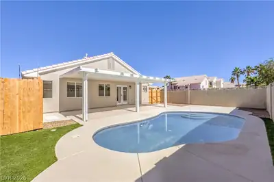 6801 Rio Sands Court, Las Vegas, NV 89130 