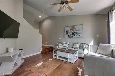 7252 QUARTERHORSE Lane n/a, Las Vegas, NV 89148 Living Room