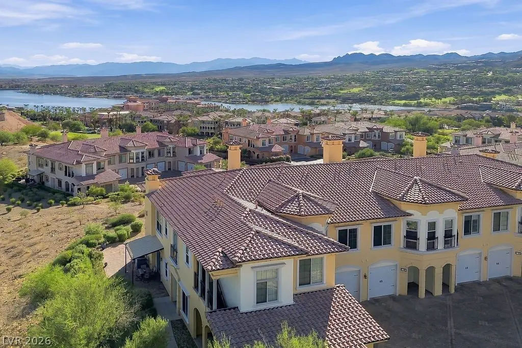 18 Via Visione 102, Henderson, NV 89011