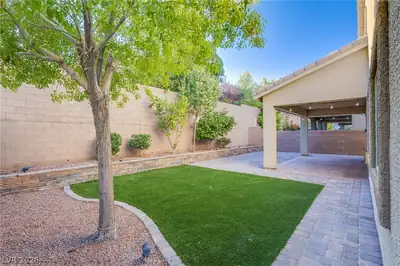 8121 Crushed Velvet Place, Las Vegas, NV 89166 Yard