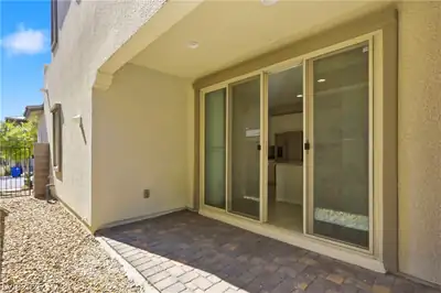 11712 Redwood Mountain Avenue, Las Vegas, NV 89138 Patio