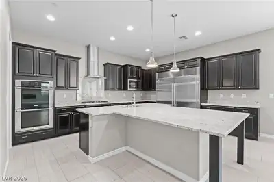 2822 Poseidon Shore Avenue, Henderson, NV 89052 Kitchen
