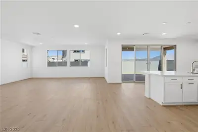 61 Bellissima Lago Court, Henderson, NV 89011 