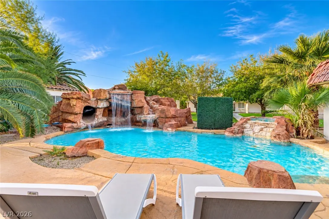 2926 East Eldorado Lane, Las Vegas, NV 89120