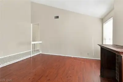 4830 Mountain Valley Road, Las Vegas, NV 89121 Living Room