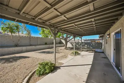 508 East Barrett Street, Henderson, NV 89011 Patio
