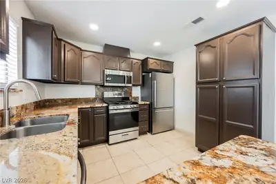 508 East Barrett Street, Henderson, NV 89011 Kitchen