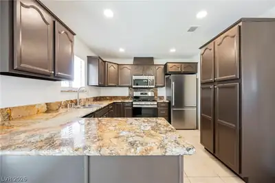 508 East Barrett Street, Henderson, NV 89011 Kitchen