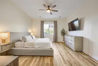 2510 Inverleven Avenue, Henderson, NV 89044 Bedroom