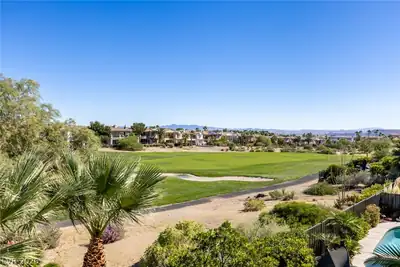 2042 Country Cove Court, Las Vegas, NV 89135 