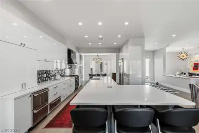 2042 Country Cove Court, Las Vegas, NV 89135 
