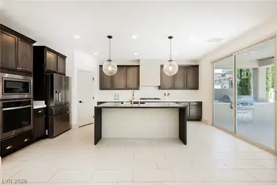 2430 Quiet Ode Street, Henderson, NV 89044 Kitchen